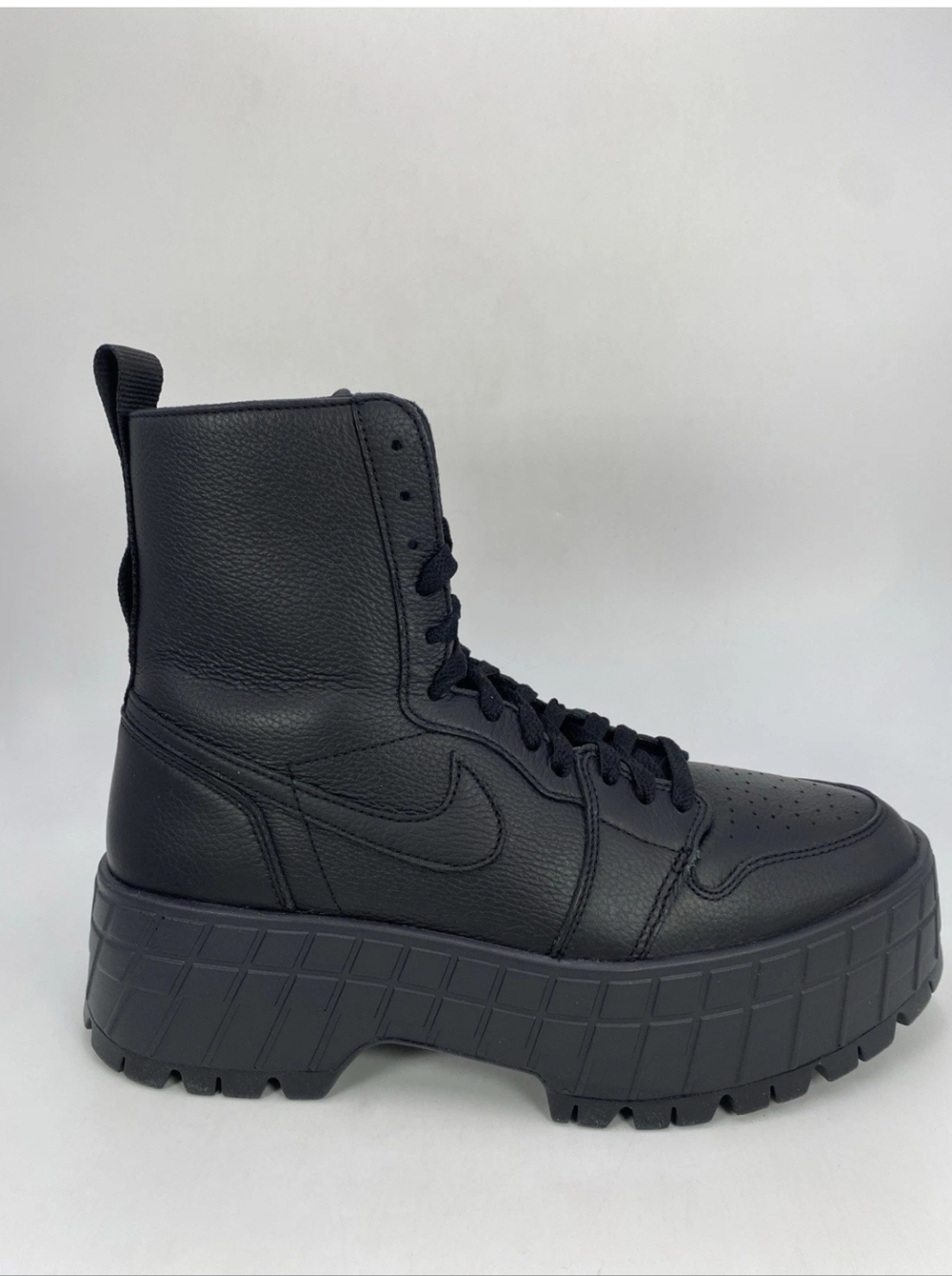 Nike Air Jordan 1 High Brooklyn Triple Black FJ5737-001 Women Size 9 NEW - Picture 4 of 5